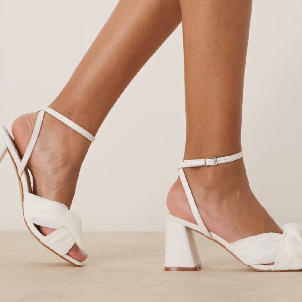 ASOS Ivory White Bow Heeled Sandals Size 5